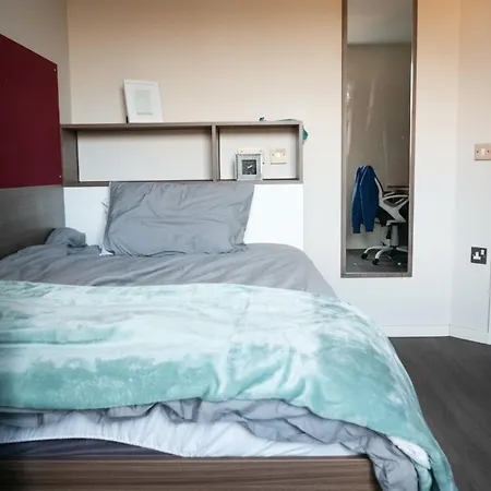 For Students Only In The Heart Of Lejlighed York