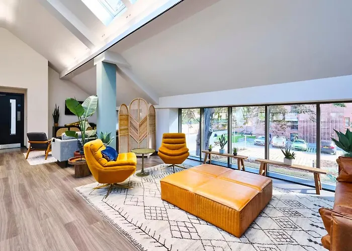 For Students Only In The Heart Of Apartment