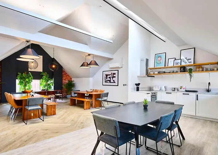 For Students Only In The Heart Of Apartment York