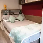 Apartamento For Students Only In The Heart Of *